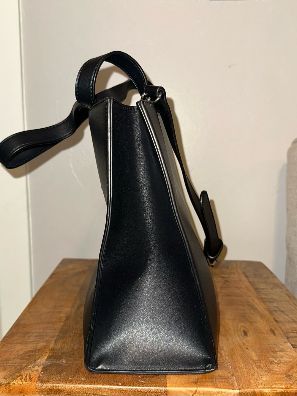 Embossed Statement Black Tote Bag - Bold Everyday Carry - Picture 2 of 5